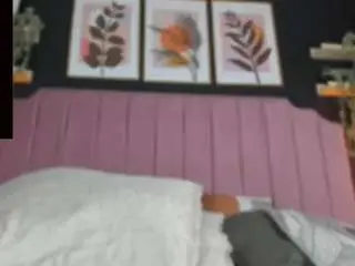 Scarlet-t  live sex cam