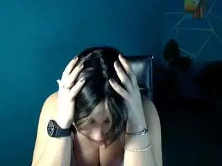 Sunny-rayz  live sex cam
