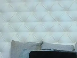 Vanessa-rose  live sex cam
