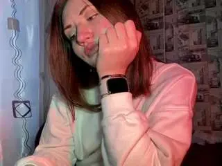 Viviennepederson  live sex cam