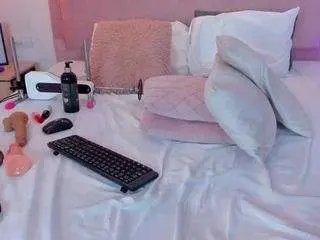 Amandalourens  live sex cam