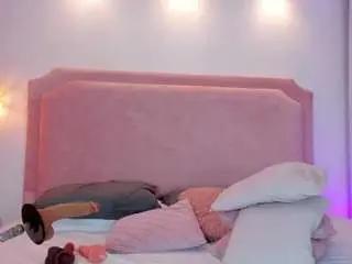 Amandalourens  live sex cam