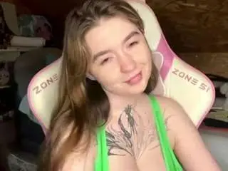 Euniceferracioli  live sex cam