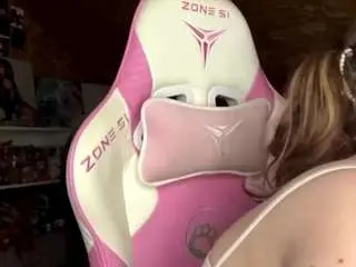 Euniceferracioli  live sex cam