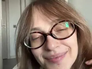 Latarshatoby  live sex cam