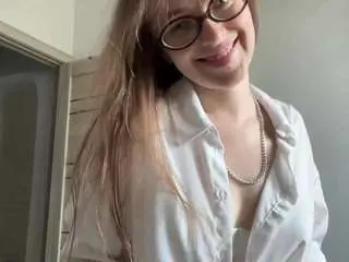 Latarshatoby  live sex cam
