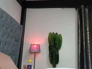 Olivia360  live sex cam