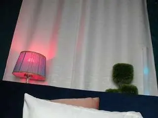 Olivia360  live sex cam