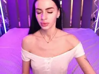 Snowwhiteee  live sex cam