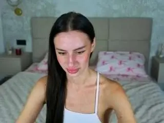Snowwhiteee  live sex cam