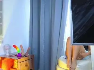 Emma-revees  live sex cam