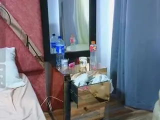 Emma-revees  live sex cam