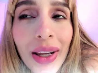 Viiooleet  live sex cam