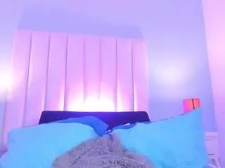 Viiooleet  live sex cam