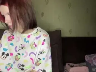 Curtiskalfa  live sex cam