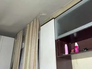 Curtiskalfa  live sex cam