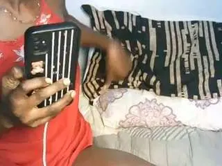 Lovelymie2  live sex cam