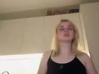 Marileespurger  live sex cam