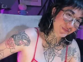 Sallylynn1  live sex cam