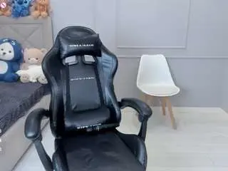 Yunleah  live sex cam