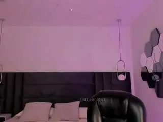 Allyjensen  live sex cam