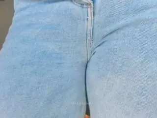 Allyjensen  live sex cam