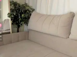 Foxy-vibe  live sex cam