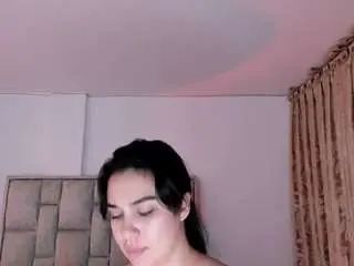 Brianaguzman  live sex cam