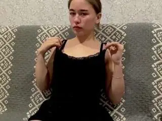 Jenicetorell  live sex cam