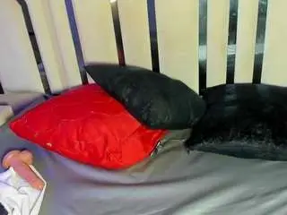 Merilandhh  live sex cam