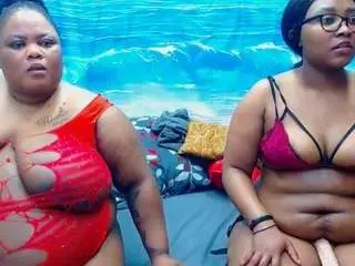 Naughtypearlxxx  live sex cam