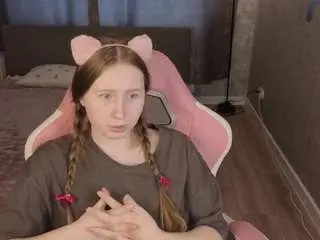 Tinylili  live sex cam