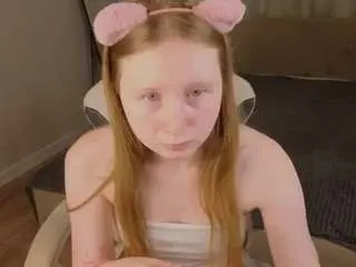 Tinylili  live sex cam