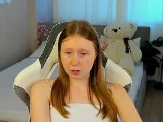 Tinylili  live sex cam