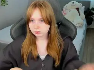 Tinylili  live sex cam