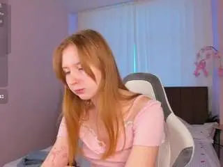 Tinylili  live sex cam