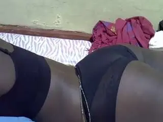 Flirty-asha  live sex cam