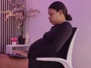 Gysellhanson  live sex cam