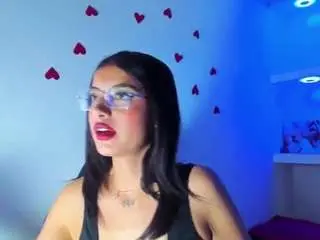 Honeyluxe  live sex cam