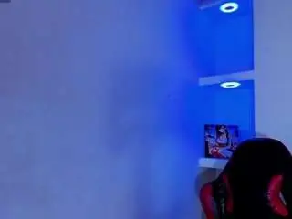 Honeyluxe  live sex cam