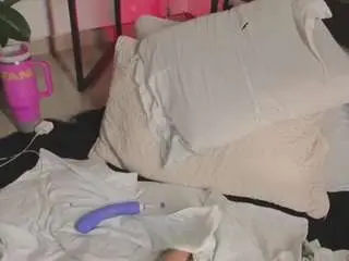 Linoshka-1  live sex cam