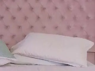 Linoshka-1  live sex cam
