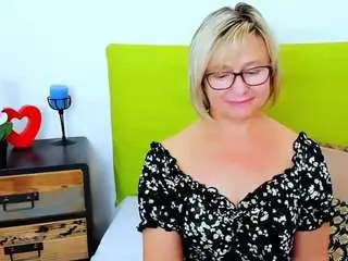 Mariedesire  live sex cam