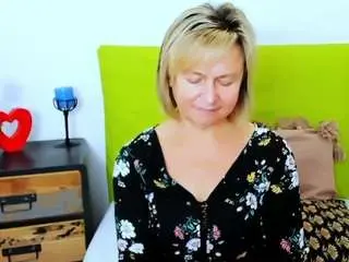 Mariedesire  live sex cam