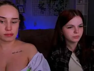 Mira-muah  live sex cam