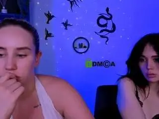 Mira-muah  live sex cam