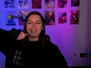 Mira-muah  live sex cam