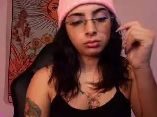 Nessaa88  live sex cam
