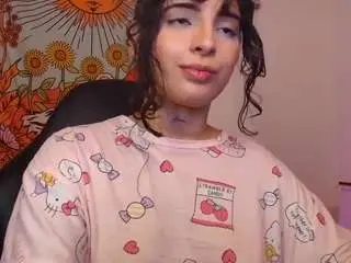 Nessaa88  live sex cam
