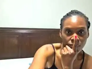 Prettybrown21  live sex cam